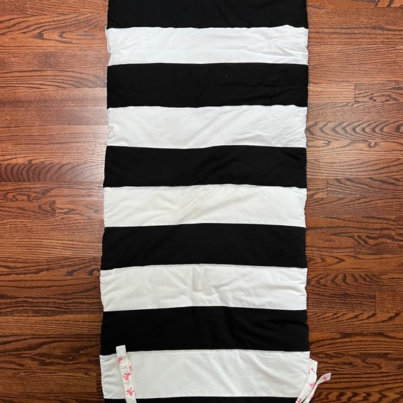 "Maggie" personalized kid's sleeping bag from Land of Nod - Picture 5 of 10